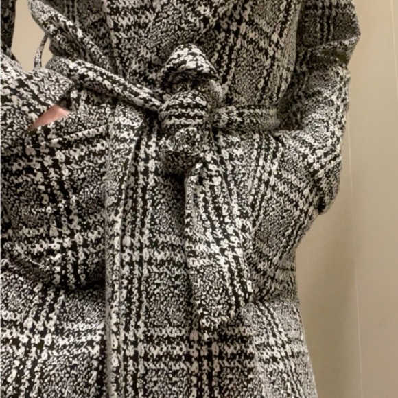 BLACK AND WHITE CHECKERED DRESS PEACOAT - Picture 2 of 6
